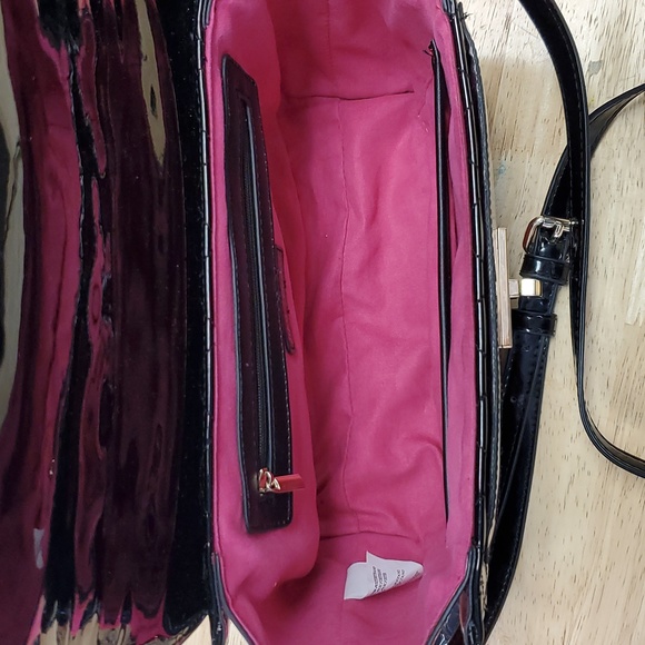 Betsey Johnson Crossbody Satchel With Charms Excellent and Super Cute! - Picture 8 of 15